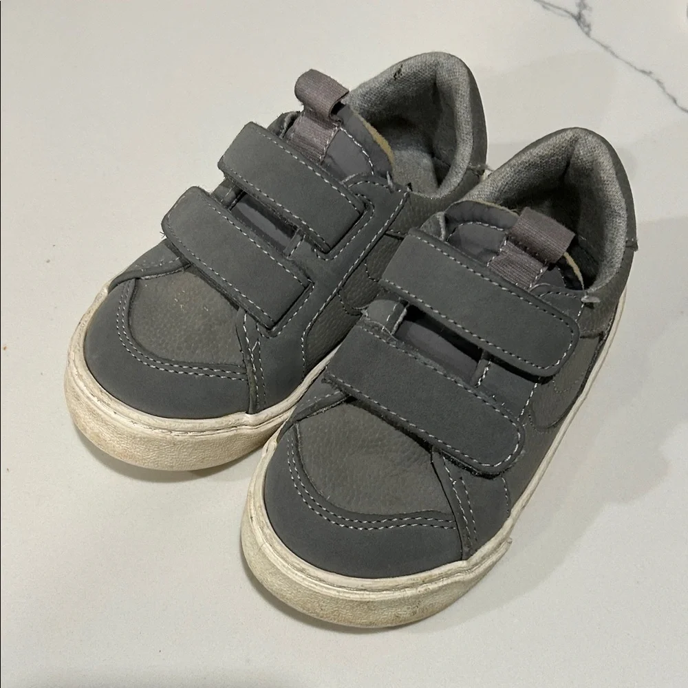 Zara Kids‎ Gray Sneakers 8C